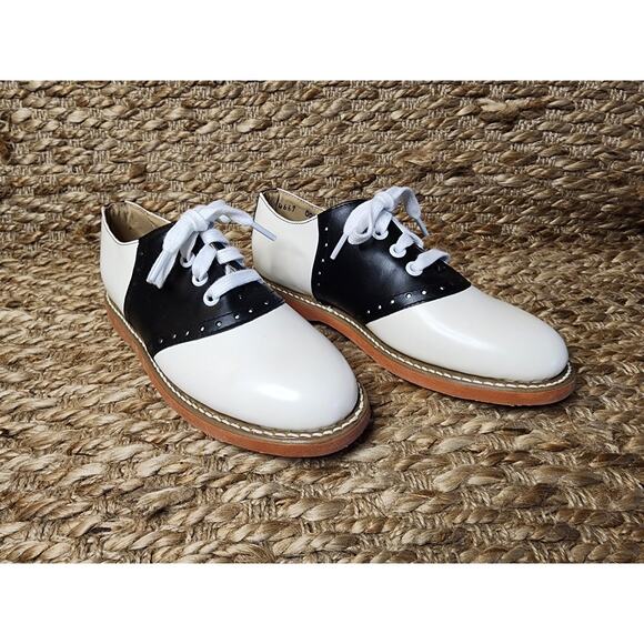 Kesco Classic White Black Lace-up Saddle Oxford Uniform Shoes Big Girls 4 New! - Picture 4 of 10